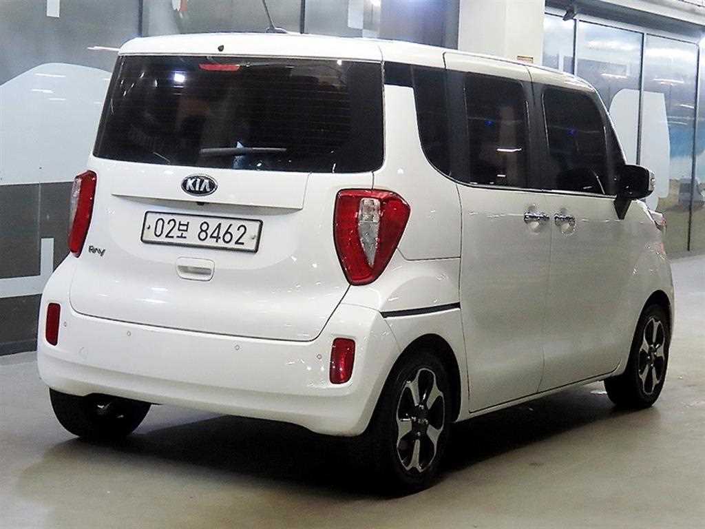KIA Ray - Vista 4