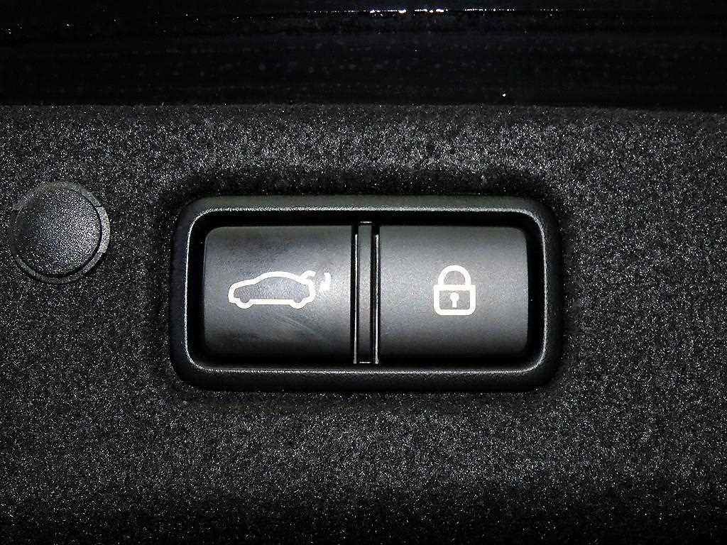 HYUNDAI Grandeur 2022 Negro - Importación desde Corea - HF Imports Iquique - Foto 16