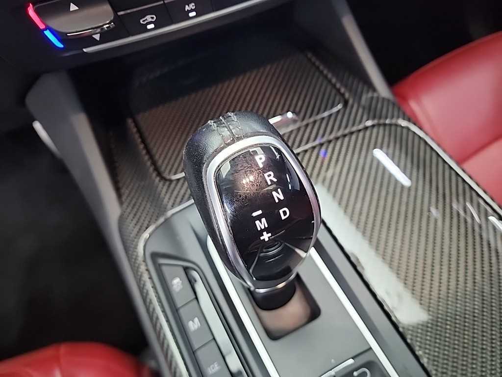 Maserati Levante - Vista 8