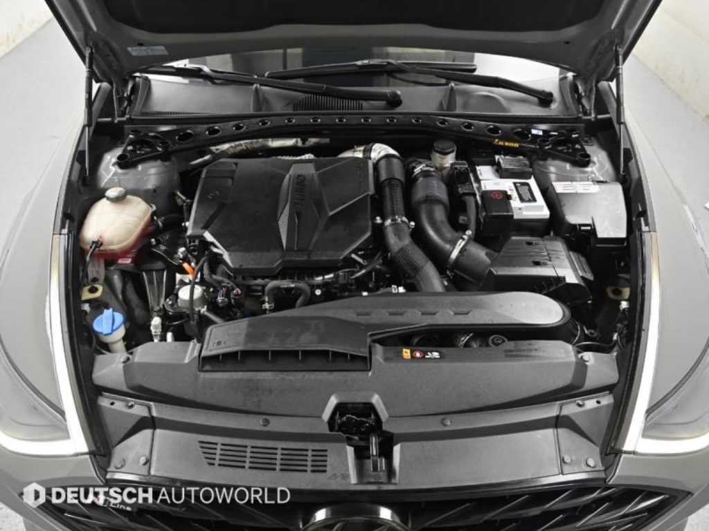 HYUNDAI Sonata - Vista 7