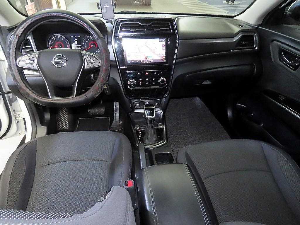 Ssangyong Tivoli - Vista 10