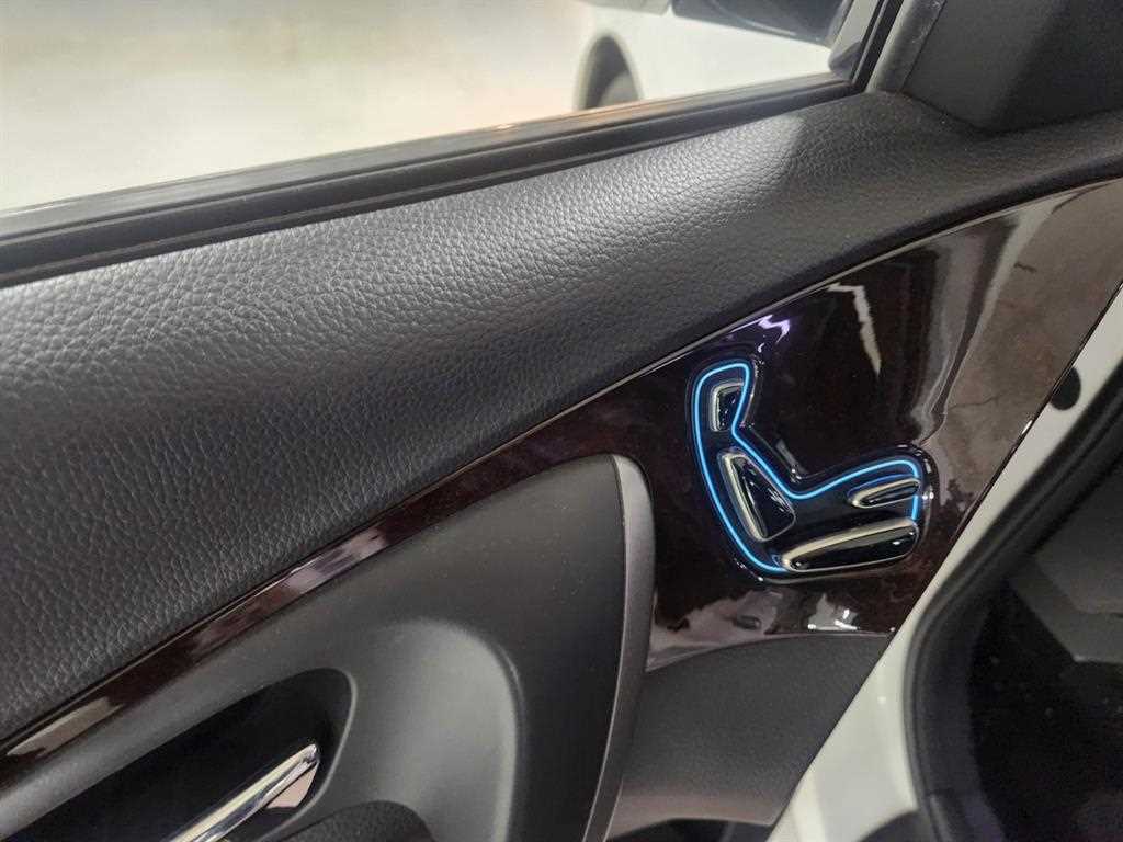 HYUNDAI Grandeur - Vista 8