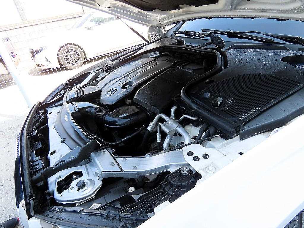 Mercedes Benz E class 2017 Blanco - Importación desde Corea - HF Imports Iquique - Foto 19