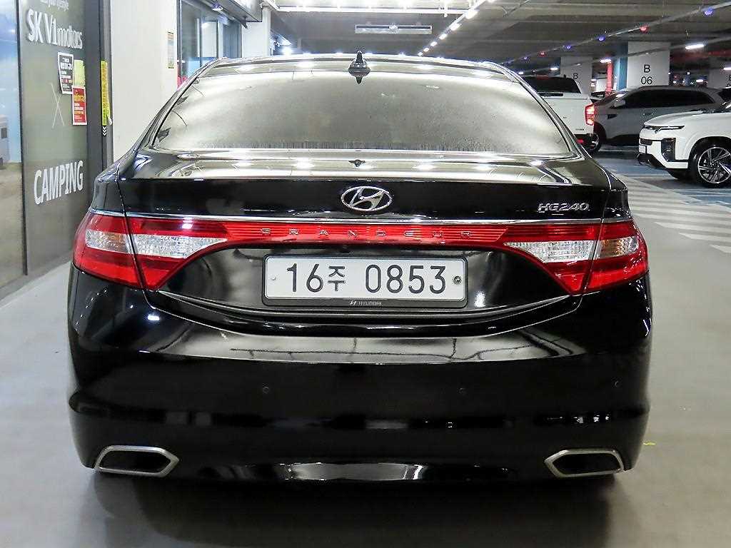 HYUNDAI Grandeur - Vista 5