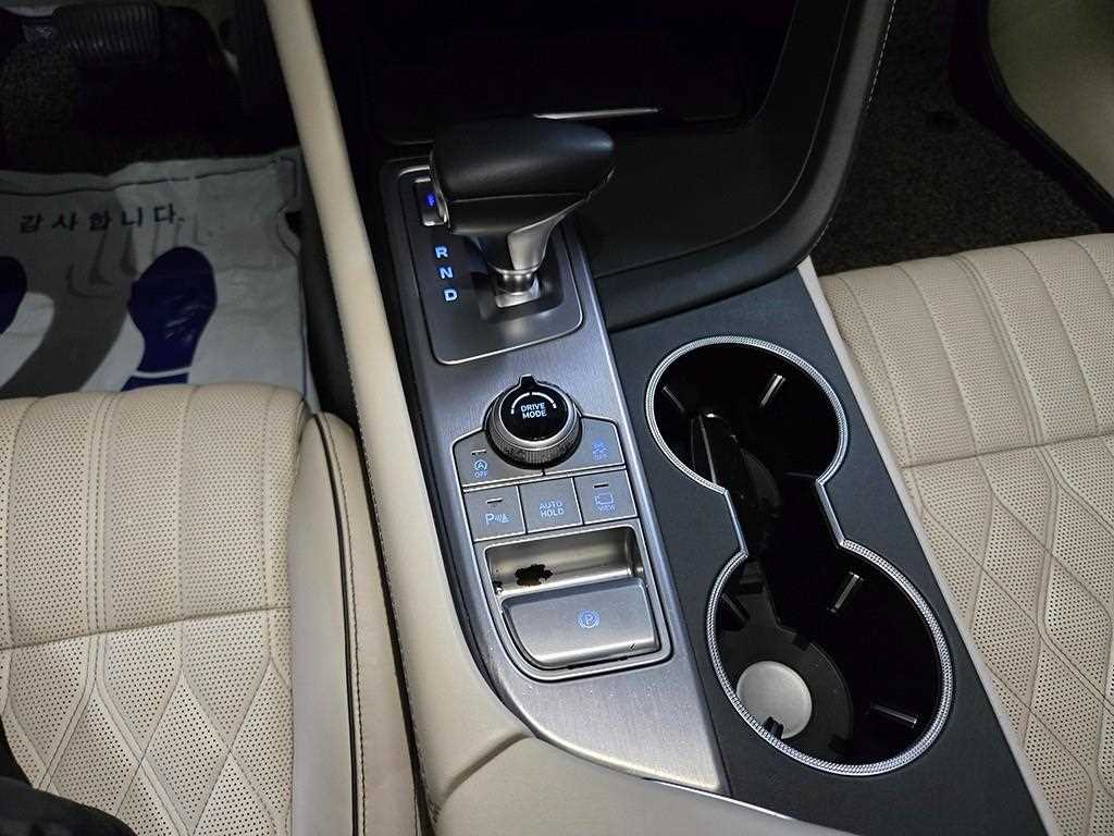 Genesis G70 - Vista 11