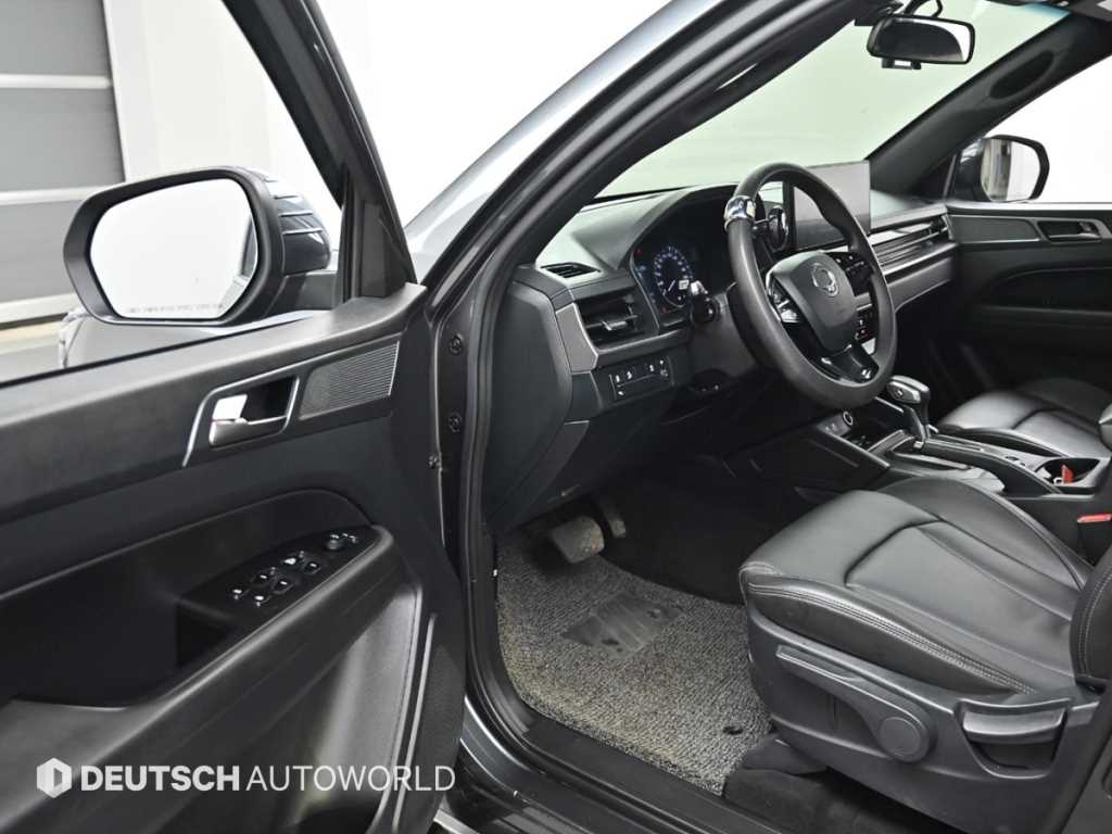 Ssangyong Musso - Vista 11