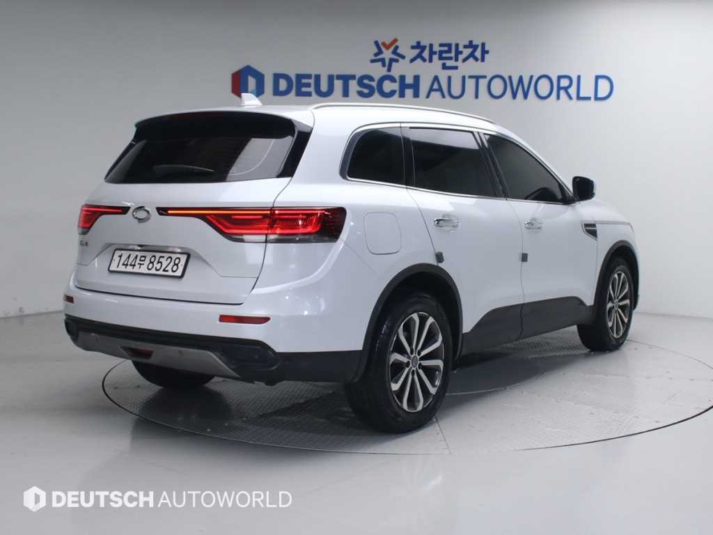 SAMSUNG QM6 - Vista 2