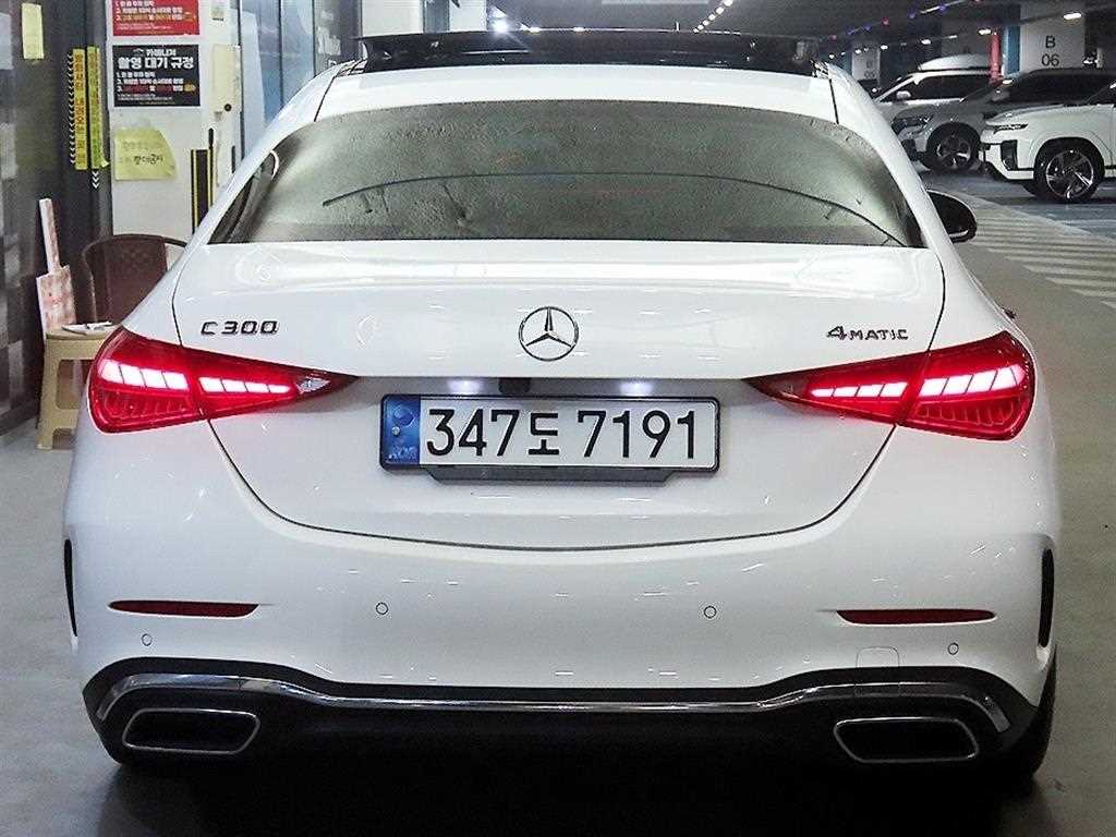Mercedes Benz C Class - Vista 5