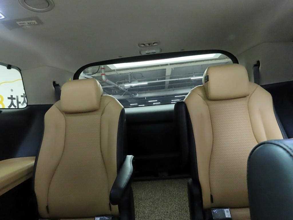 KIA Carnival 2023 Blanco - Importación desde Corea - HF Imports Iquique - Foto 13