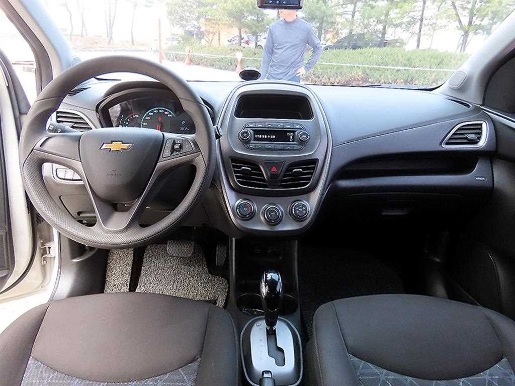 Chevrolet Spark - Vista 8