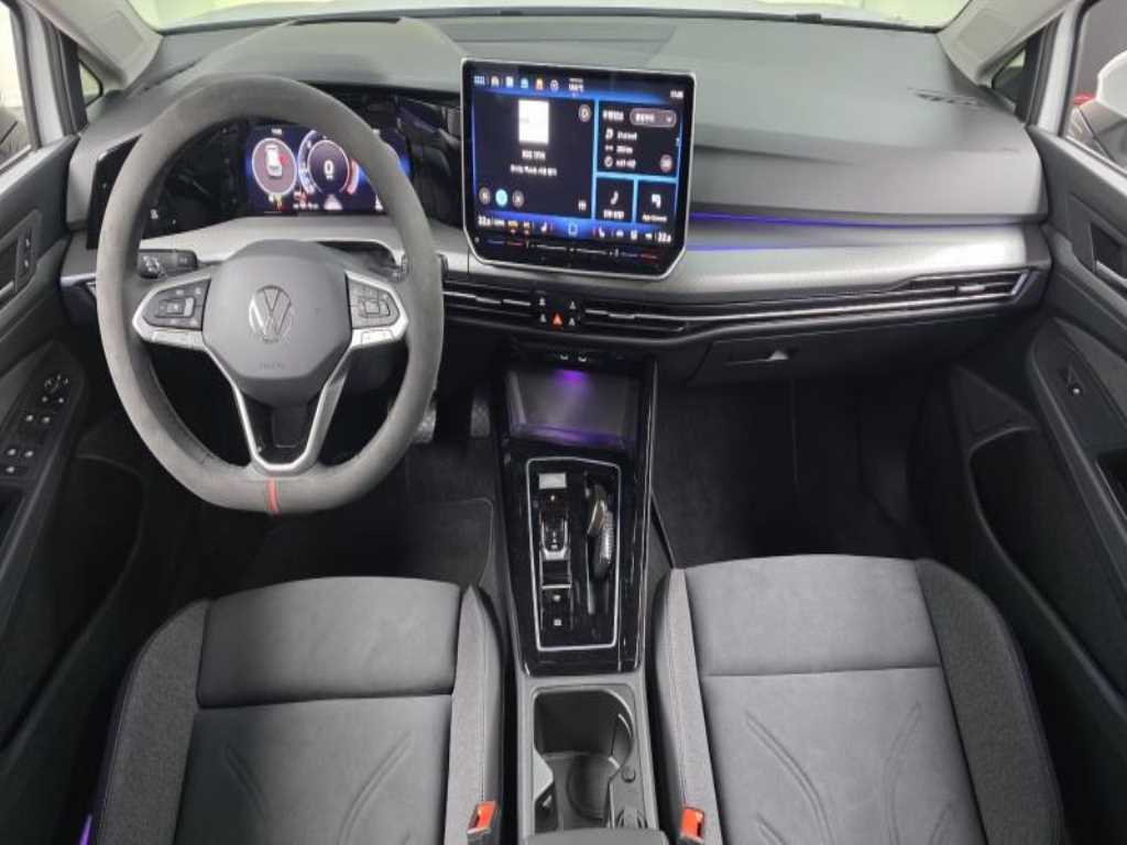 Volkswagen Golf - Vista 7