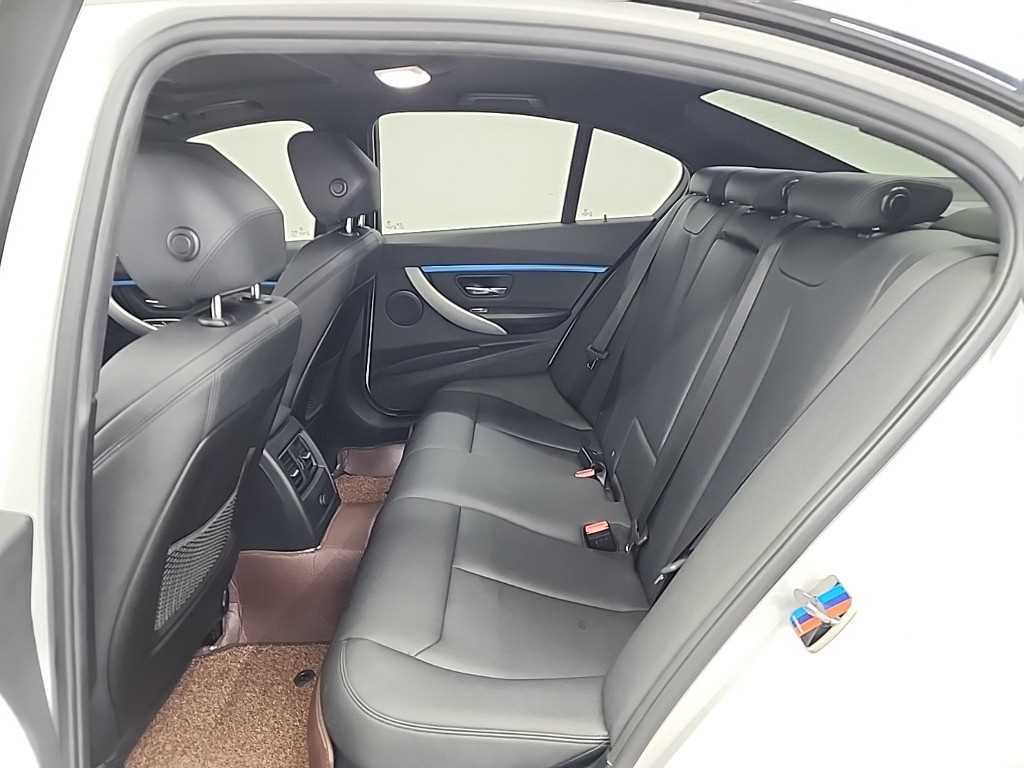 BMW 3 series - Vista 12