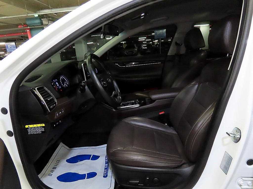 HYUNDAI Grandeur - Vista 6