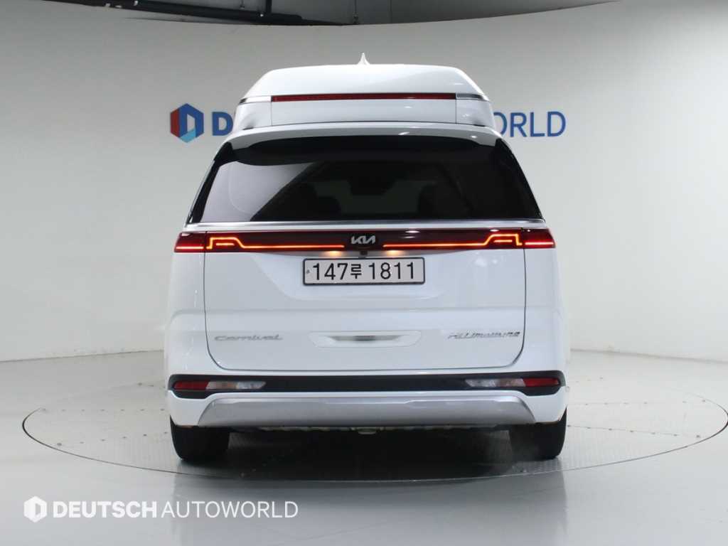 KIA Carnival - Vista 4