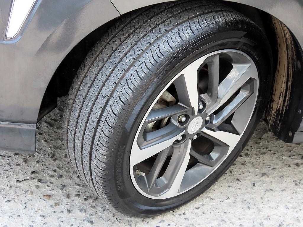 HYUNDAI Kona 2018 Gris - Importación desde Corea - HF Imports Iquique - Foto 20