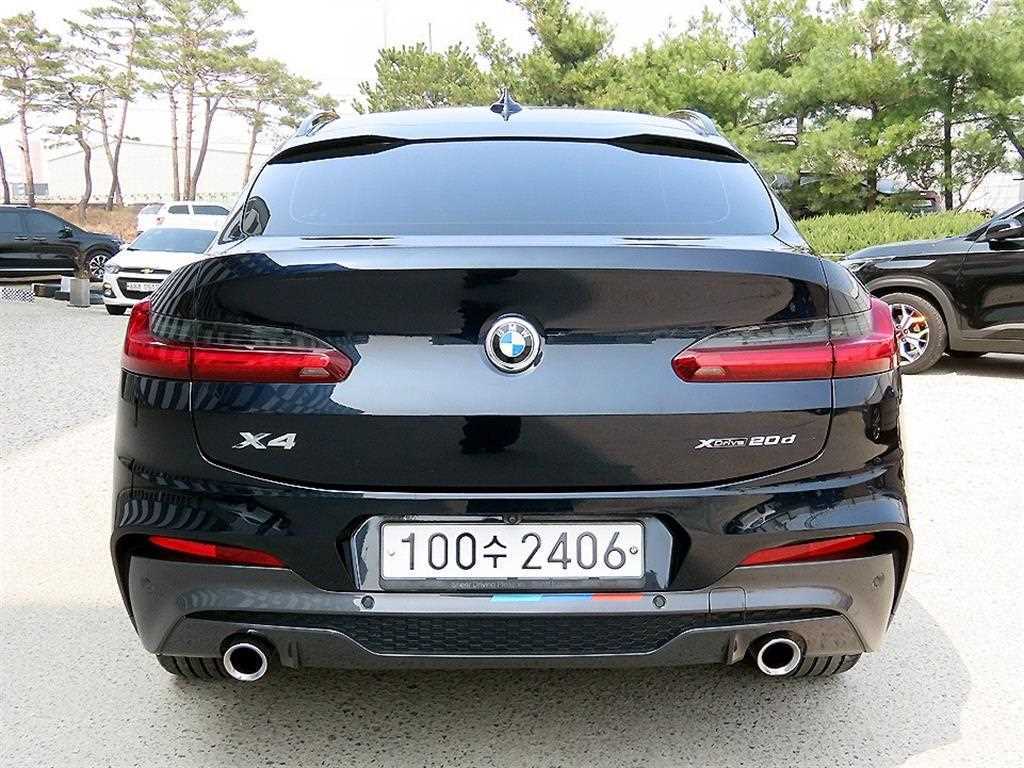 BMW X4 - Vista 4