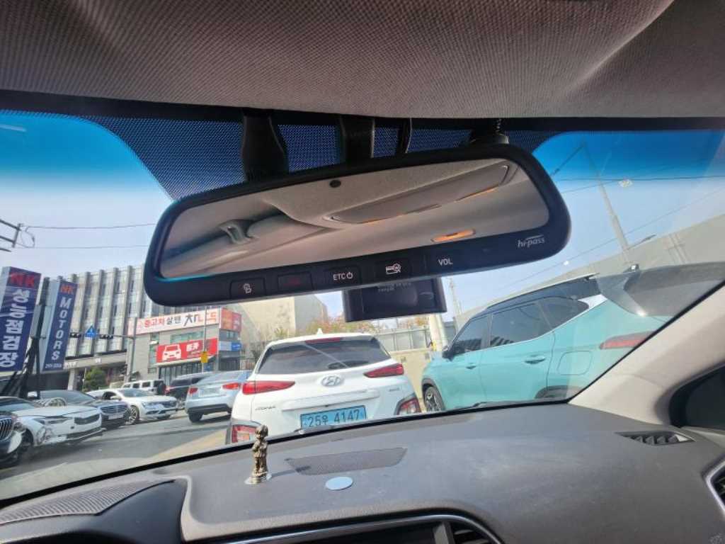 HYUNDAI Avante - Vista 8