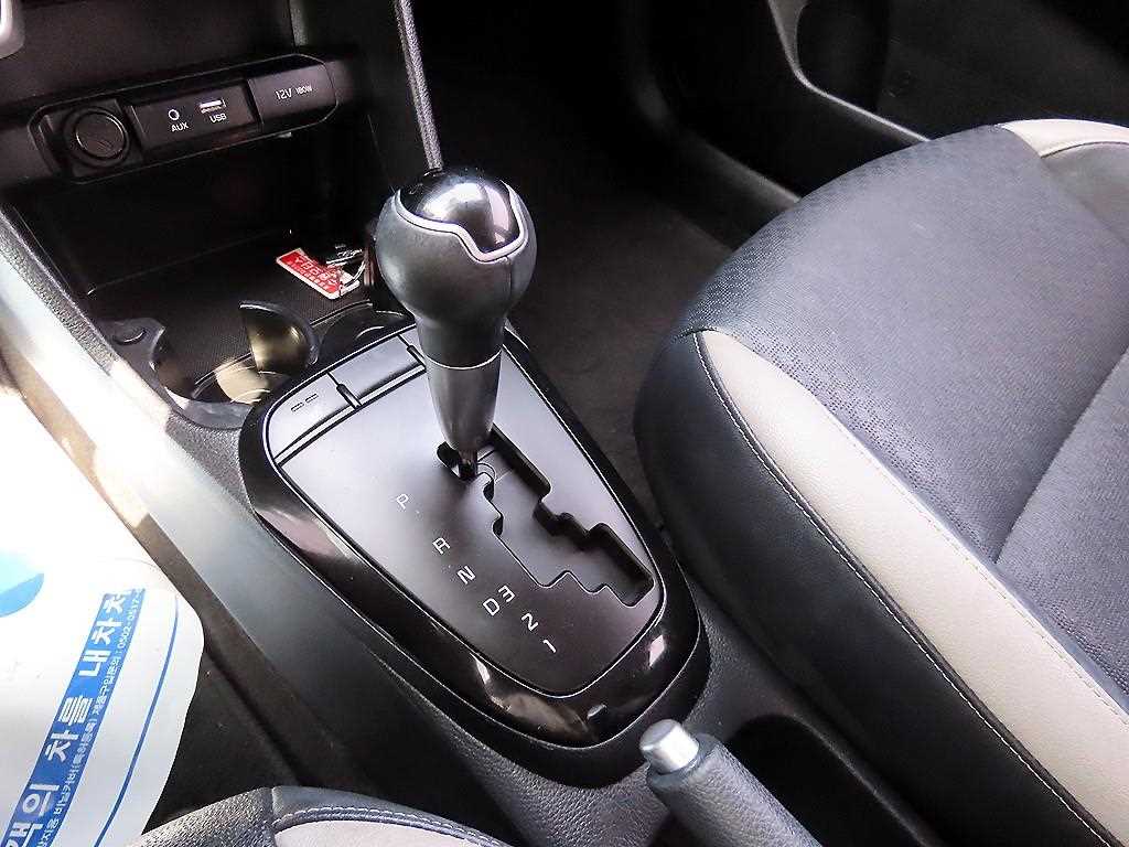 KIA Morning - Vista 11