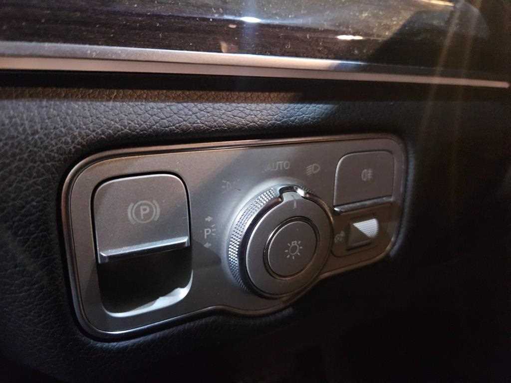 Mercedes Benz GLE Class - Vista 9