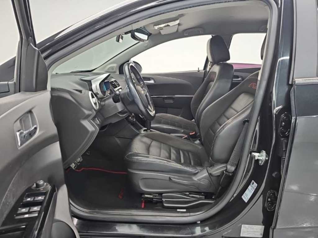 Chevrolet Abeo 2014 Negro - Importación desde Corea - HF Imports Iquique - Foto 16