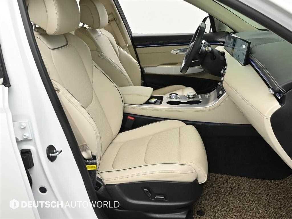 Genesis GV70 - Vista 10