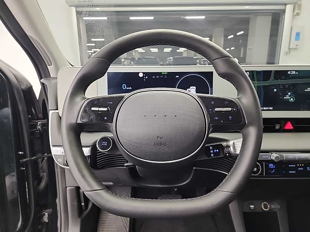 HYUNDAI Ioniq 5 - Vista 9
