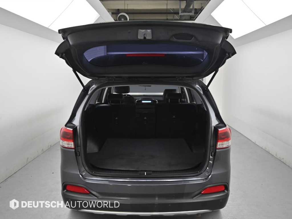 KIA Sorento 2016 Gris - Importación desde Corea - HF Imports Iquique - Foto 19