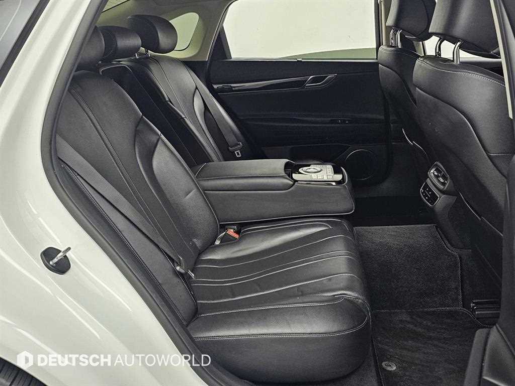 Genesis G80 - Vista 12