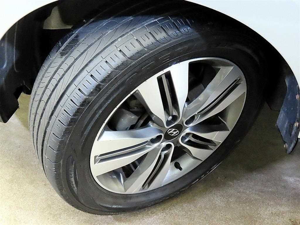 HYUNDAI Tucson 2014 Plateado - Importación desde Corea - HF Imports Iquique - Foto 20