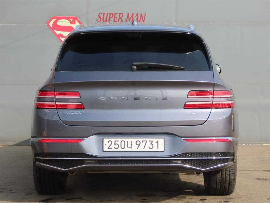 Genesis GV80 - Vista 4
