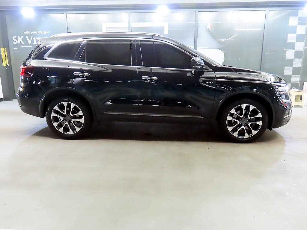 SAMSUNG QM6 - Vista 3