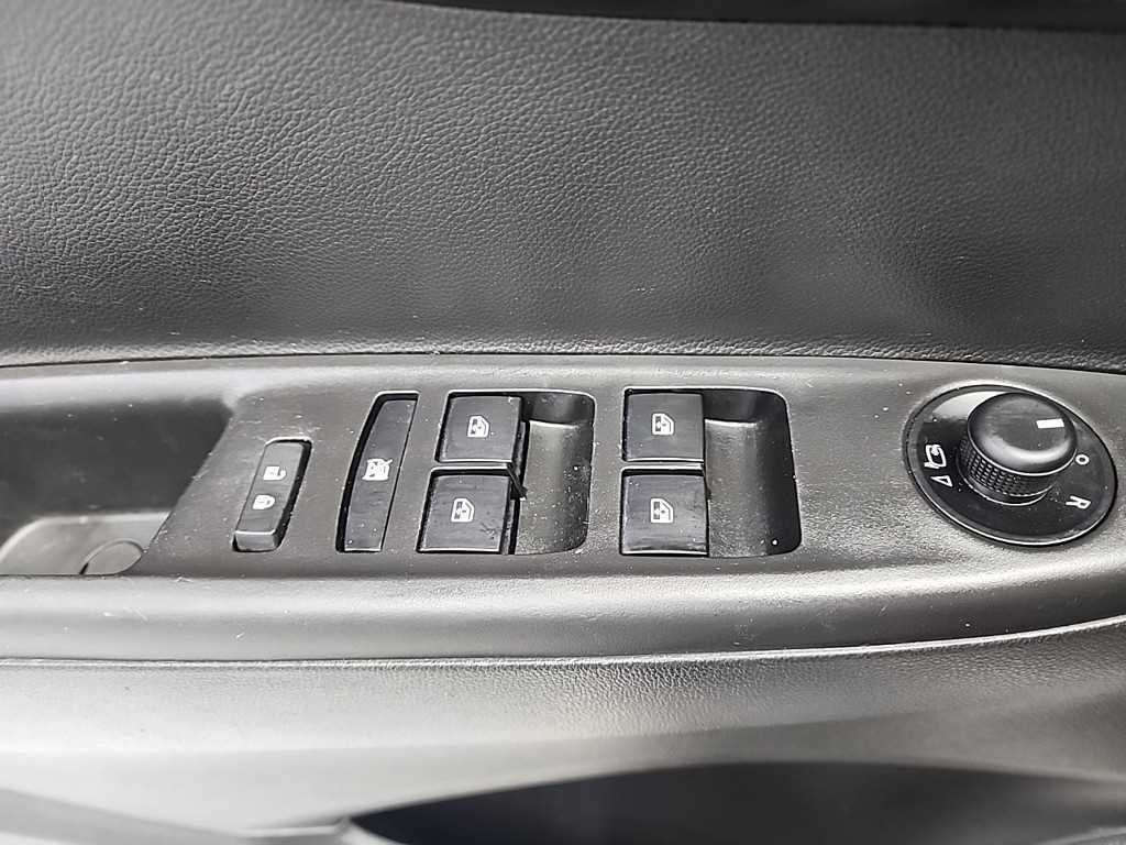 Chevrolet Spark 2016 the color of pearl - Importación desde Corea - HF Imports Iquique - Foto 14