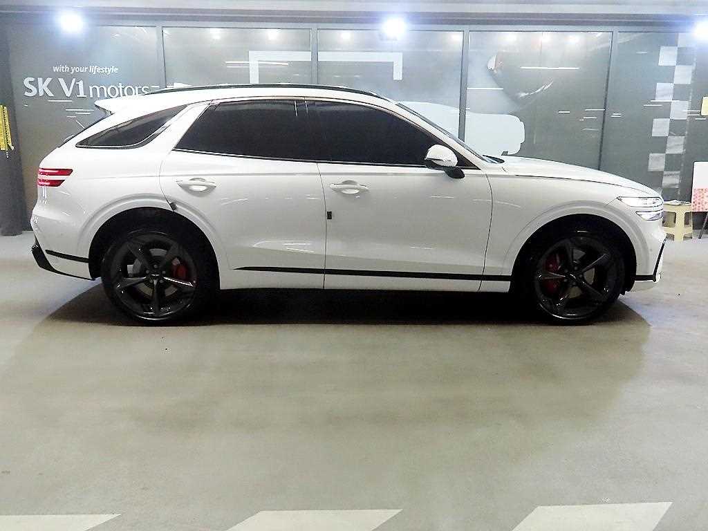 Genesis GV70 - Vista 4