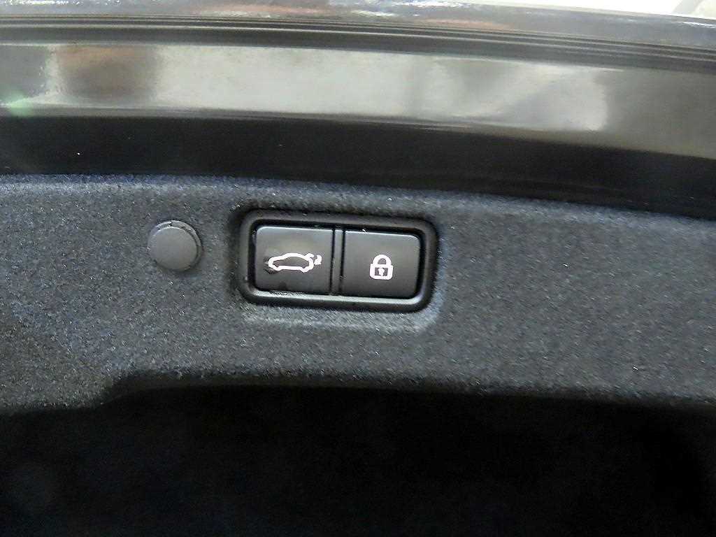 KIA K7 2019 Negro - Importación desde Corea - HF Imports Iquique - Foto 17