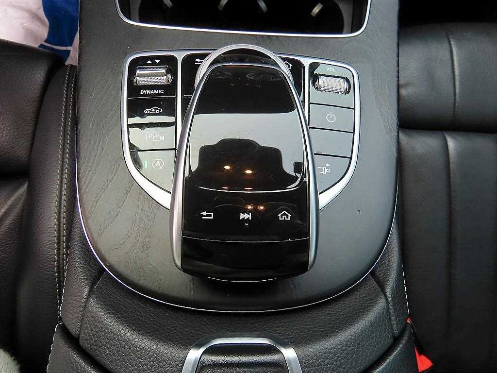 Mercedes Benz E class 2017 Negro - Importación desde Corea - HF Imports Iquique - Foto 13