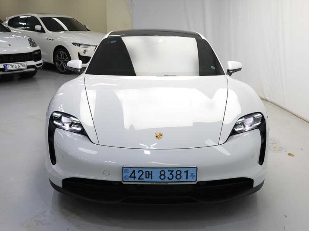 Porsche Taycan 2021 Blanco - Importación desde Corea - HF Imports Iquique - Foto 1