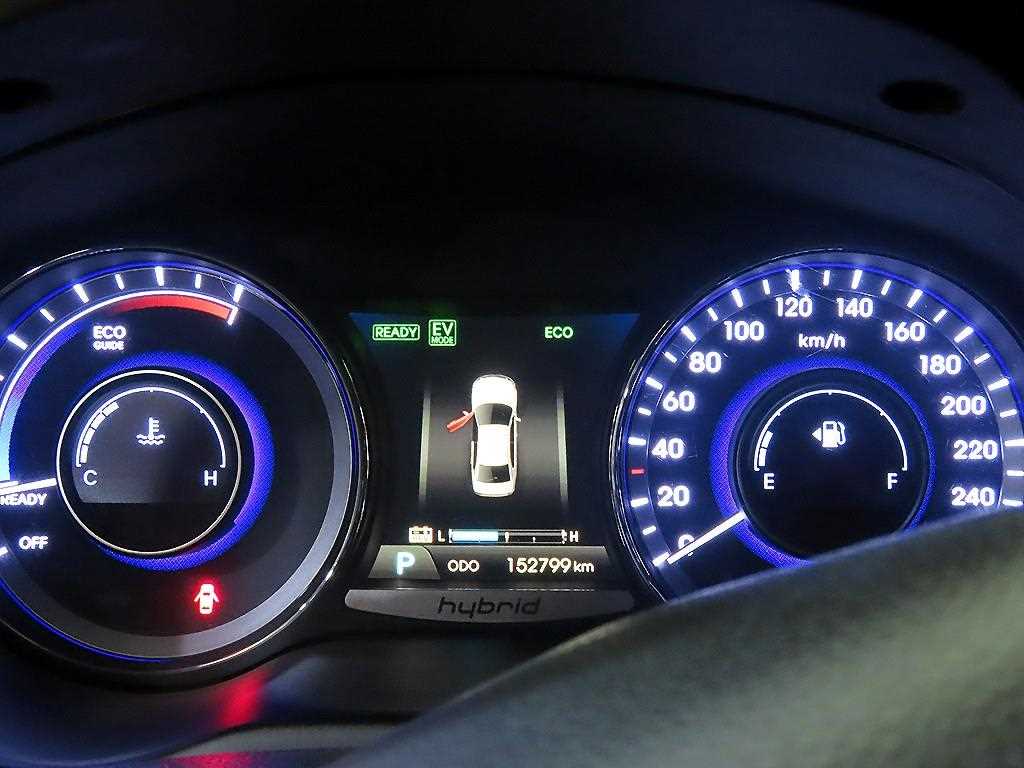 HYUNDAI Grandeur - Vista 9