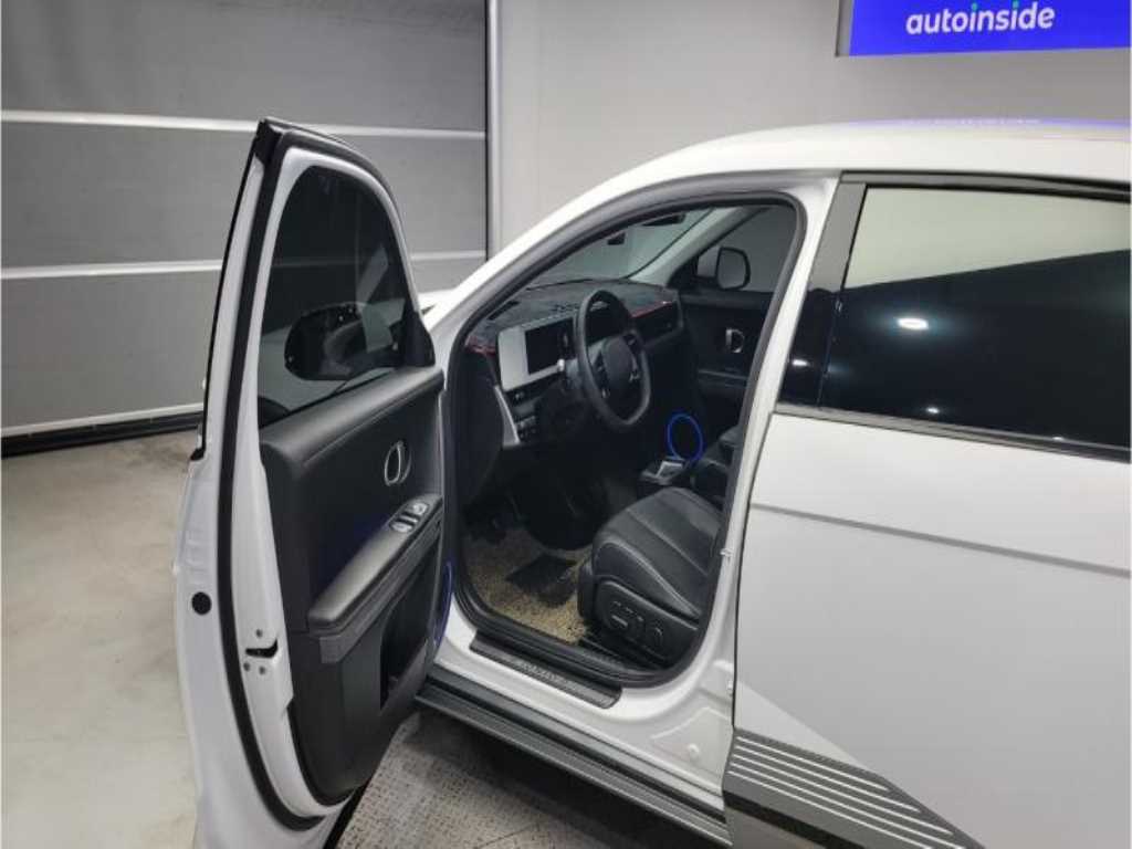 HYUNDAI Ioniq 5 - Vista 7