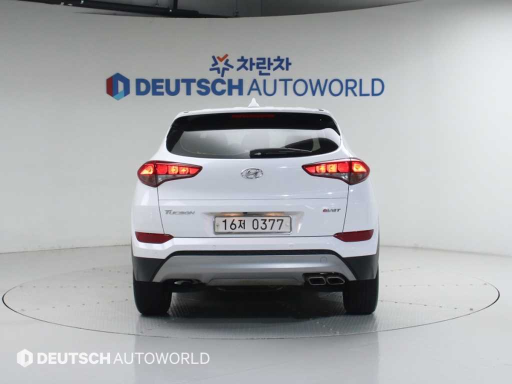 HYUNDAI Tucson - Vista 4