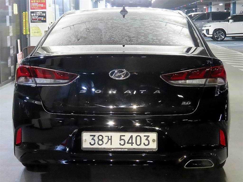 HYUNDAI Sonata - Vista 5