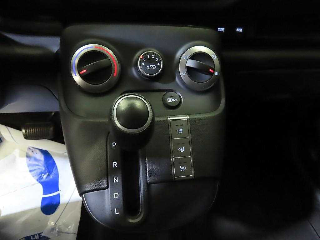 HYUNDAI Casper - Vista 12