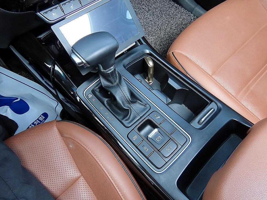 KIA Sorento - Vista 10