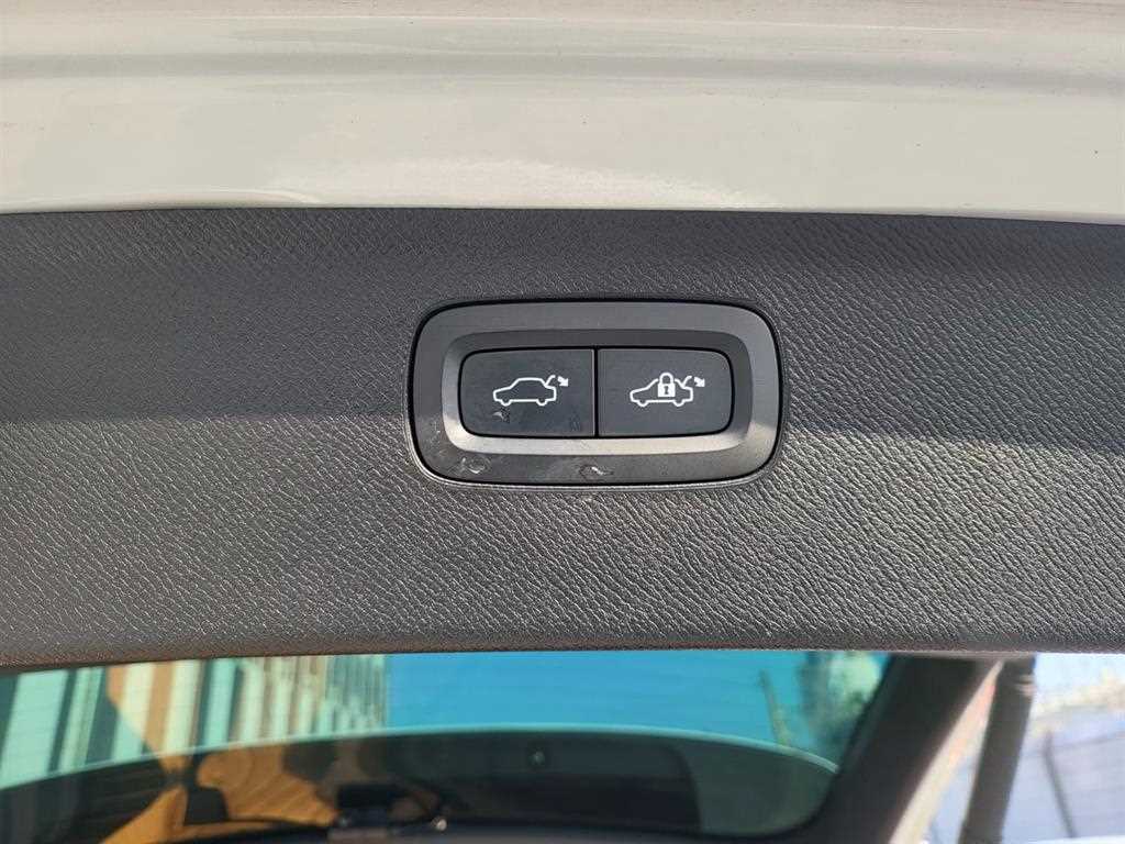 Volvo XC90 2023 Blanco - Importación desde Corea - HF Imports Iquique - Foto 17