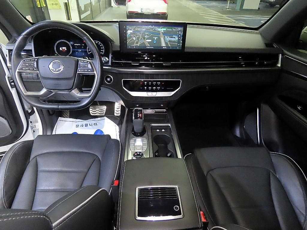 Ssangyong Rexton - Vista 10