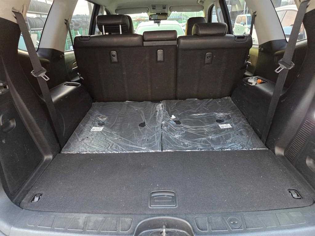 KIA Mohave - Vista 5