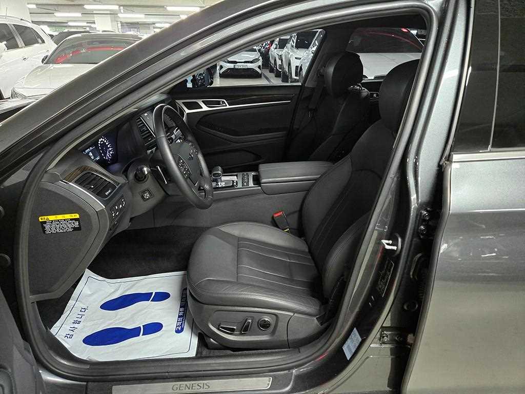 Genesis G80 - Vista 6