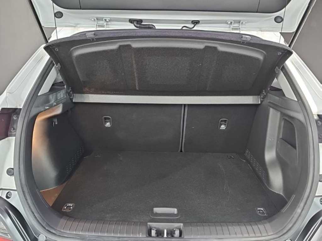 HYUNDAI Kona 2018 Blanco - Importación desde Corea - HF Imports Iquique - Foto 19