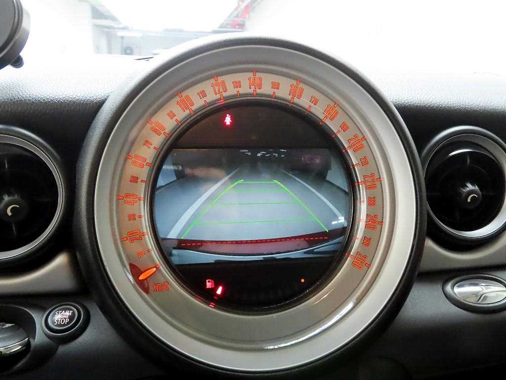 Mini Cooper - Vista 10