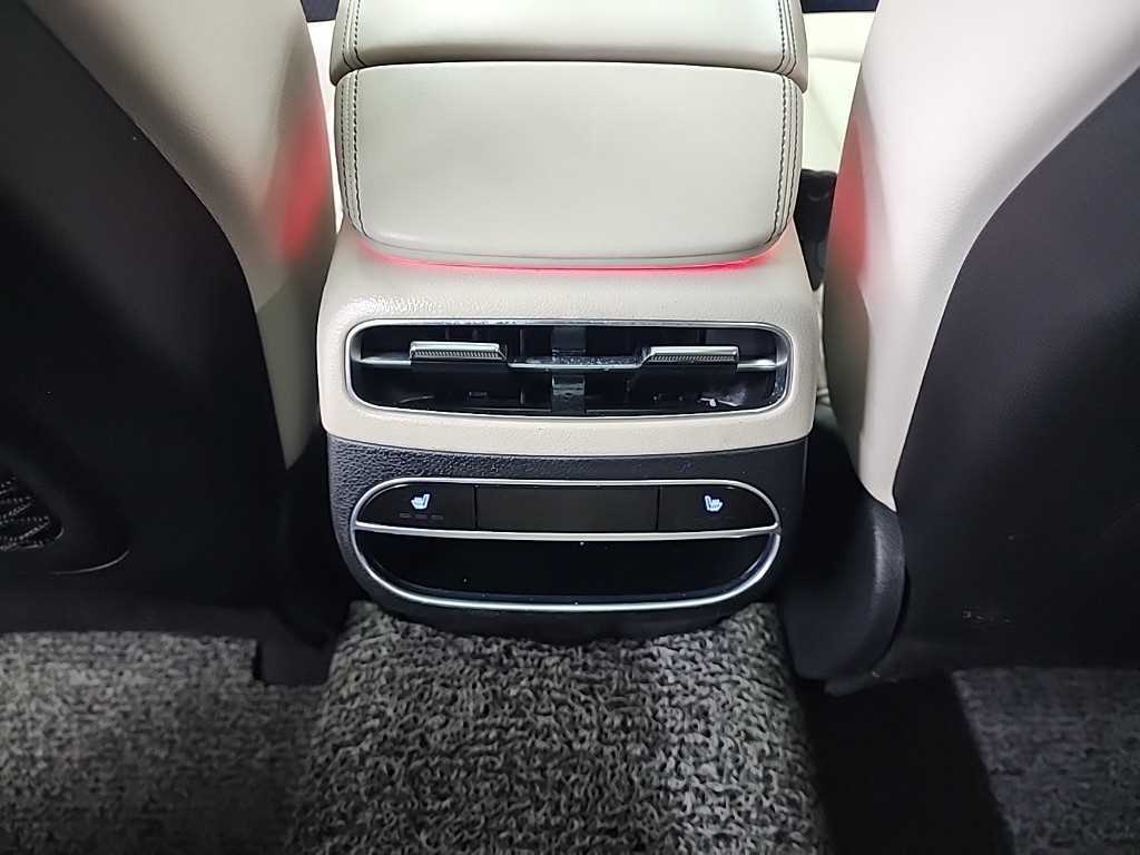 Genesis GV70 2021 Blanco - Importación desde Corea - HF Imports Iquique - Foto 13