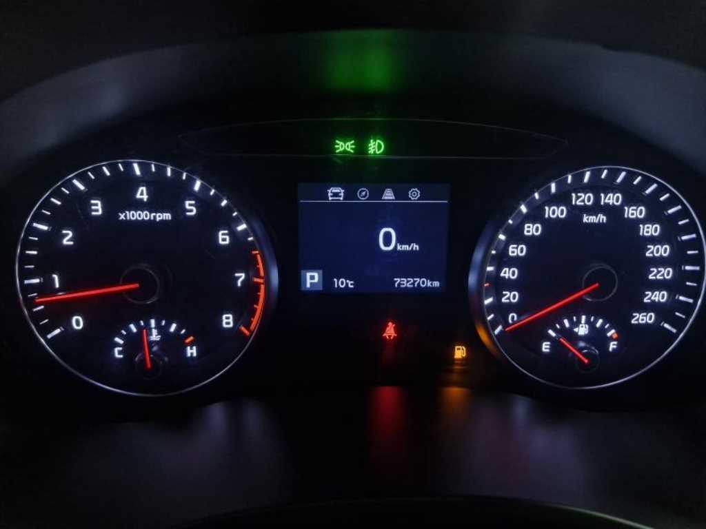 KIA K7 - Vista 9